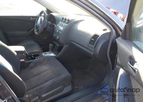 2011 Nissan Altima 2.5 S z USA, uszkodzony, nr VIN 1N4AL2AP7BN444071